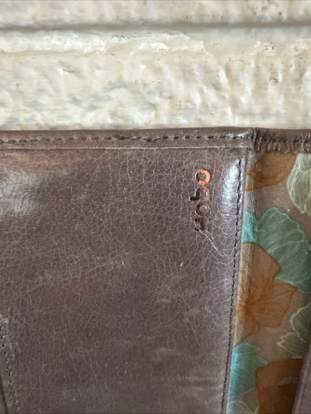 HOBO GRAY LEATHER TRI-FOLD Wallet - Picture 7 of 7